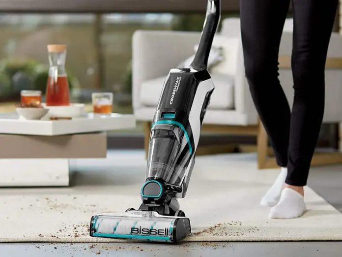 What detergent can I use with my Bissell carpet cleaner
