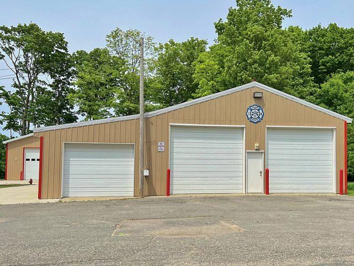 3-car metal garage