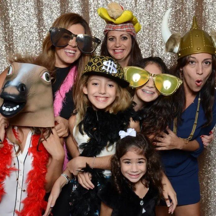 sweet sixteens photo booth in queens