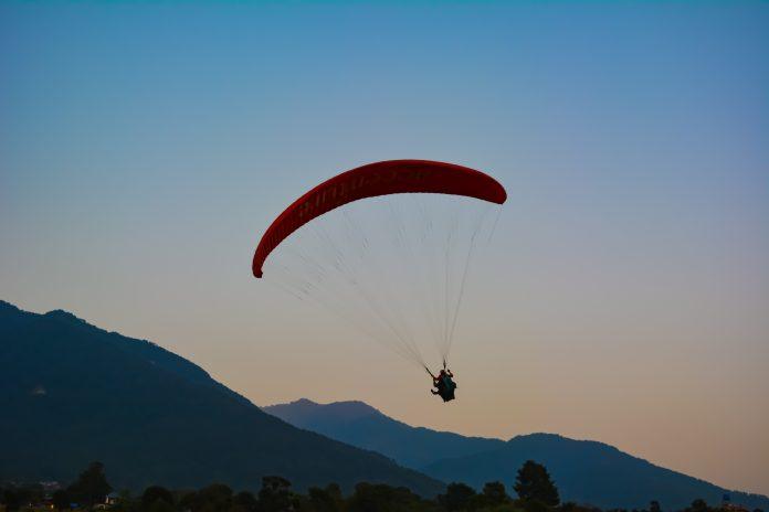 paragliding tour packages