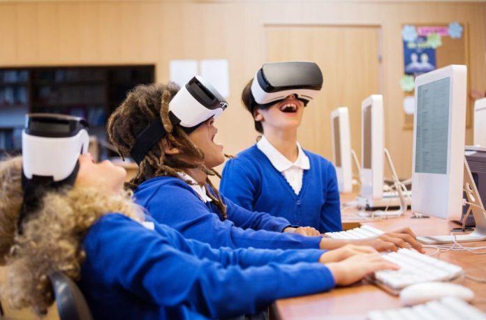 The use of digitalization to imporve education