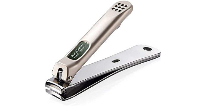 Are There Any Specific Maintenance Tips for Curved Nail Clippers?