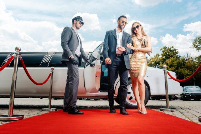 Uncover The Benefits Of Limousine Services For Prom And Graduation Celebrations