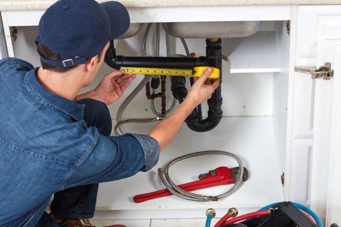 Why Hiring a Professional Plumber is Important