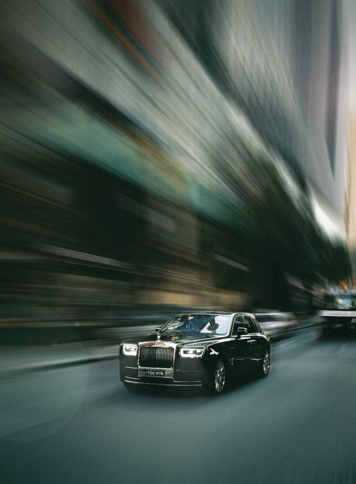 Rolls Royce Chauffeur in Surrey