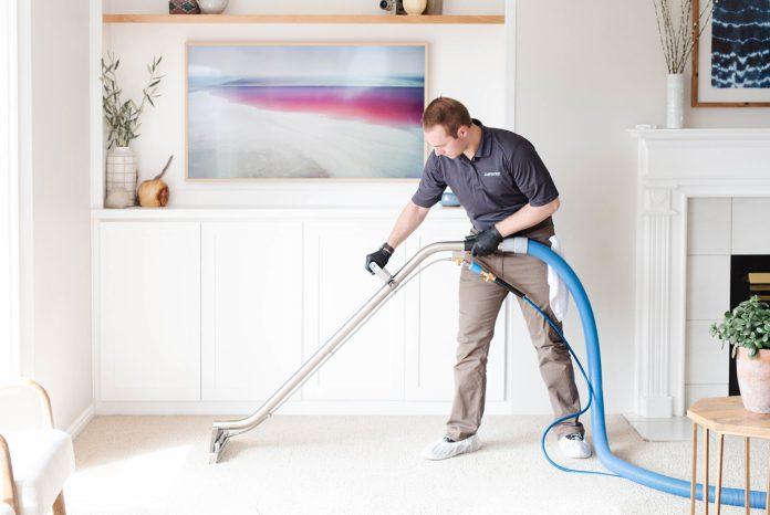 Commercial carpet cleaning in West London