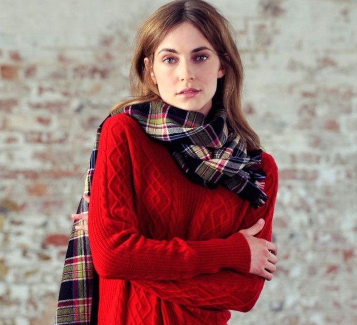 Popularity of Cashmere Clothing and Women’s Fashion in the Internet World