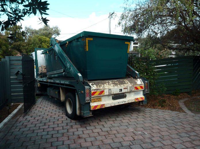 Top Tips for Maximizing Your Budget with Skip Bin Hire in Williamstown