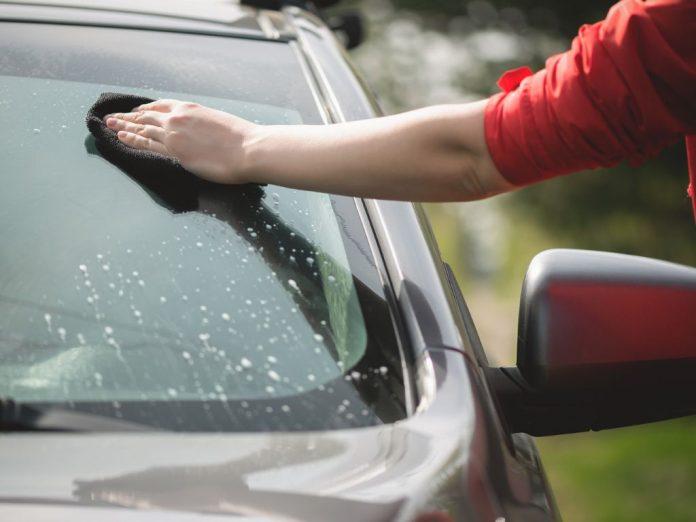 Automotive Glass Market