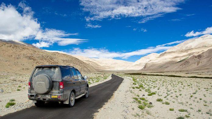 Ladakh Tour by Road